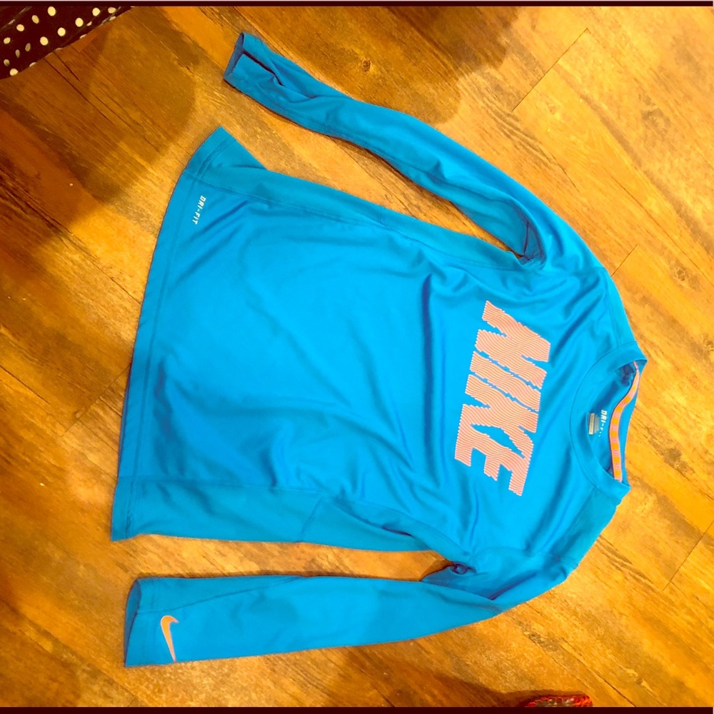 Nike dry fit long sleeve
